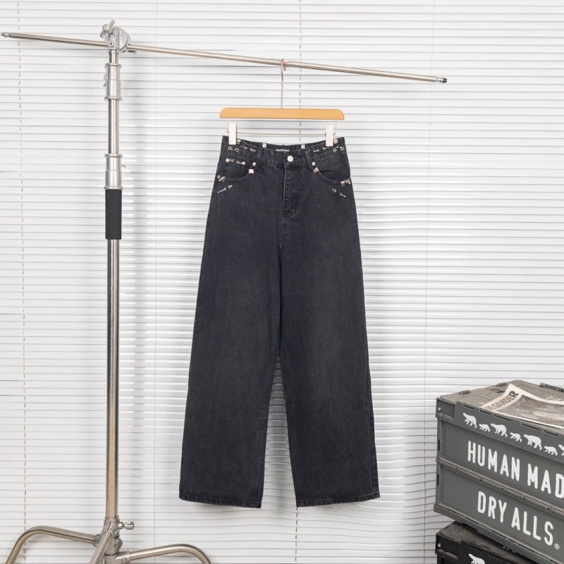 Ba*len*cia*ga jeans